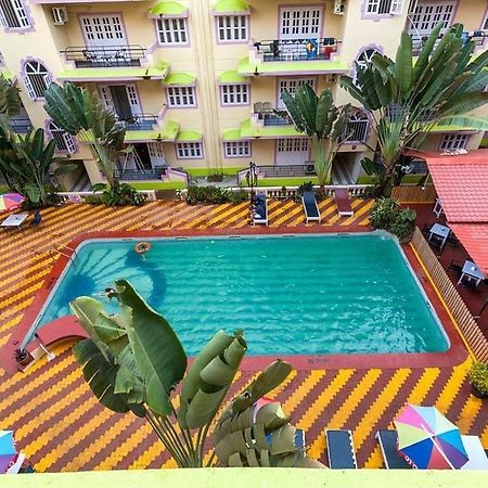 Sodders Renton Manor Hotel Arpora Ngoại thất bức ảnh