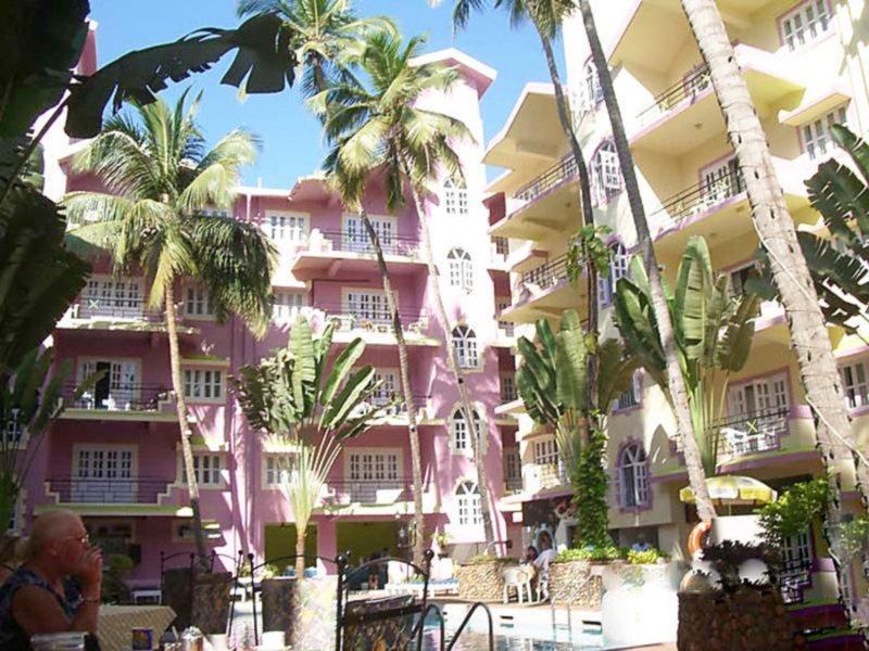 Sodders Renton Manor Hotel Arpora Ngoại thất bức ảnh